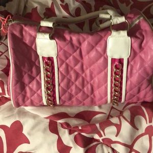 Nicki Minaj pink bag